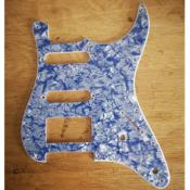 PICKGUARD STRAT SSH OCEAN BLUE HUMBUCKER AVEC CAPOT