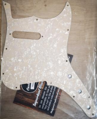 PICKGUARD FENDER MUSICMASTER CREAM PEARL WD MUSIC