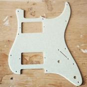 PICKGUARD STRATOCASTER HH 2 POTS CHAMPAGNE SPARKLE