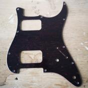 PICKGUARD STRATOCASTER HH 2 POTS TORTOISE DARK