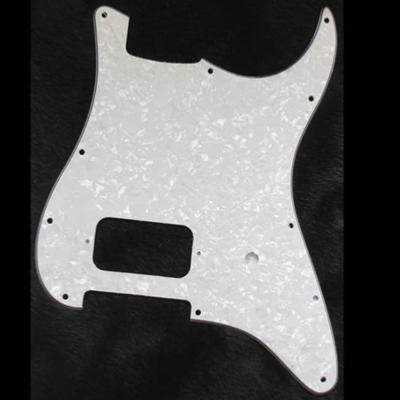 PICKGUARD H WHITE PEARL HUMBUCKER SANS CAPOT