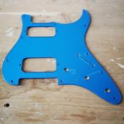 PICKGUARD STRATOCASTER HH BLEU MIROIR