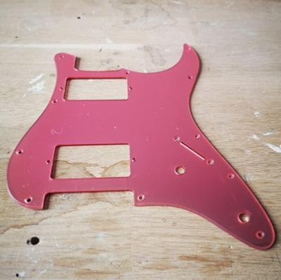 PICKGUARD STRATOCASTER HH 2 POTS MIROIR FADE RED