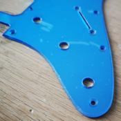 PICKGUARD STRATOCASTER HH BLEU MIROIR