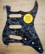 PICKGUARD SSS 8 TROUS MIDNIGHT MADNESS (COULEURS VARIENT)