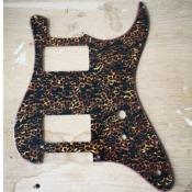 PICKGUARD STRAT HH TOGGLE SWITCH TIGER BROWN PEARL