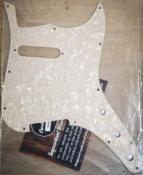 PICKGUARD FENDER MUSICMASTER CREAM PEARL WD MUSIC