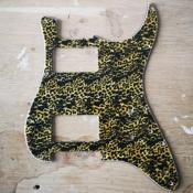 PICKGUARD STRATOCASTER HH 2 POTS TIGER PEARL